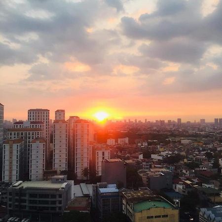 Ronz Deca Hills Aparthotel Mandaluyong ภายนอก รูปภาพ